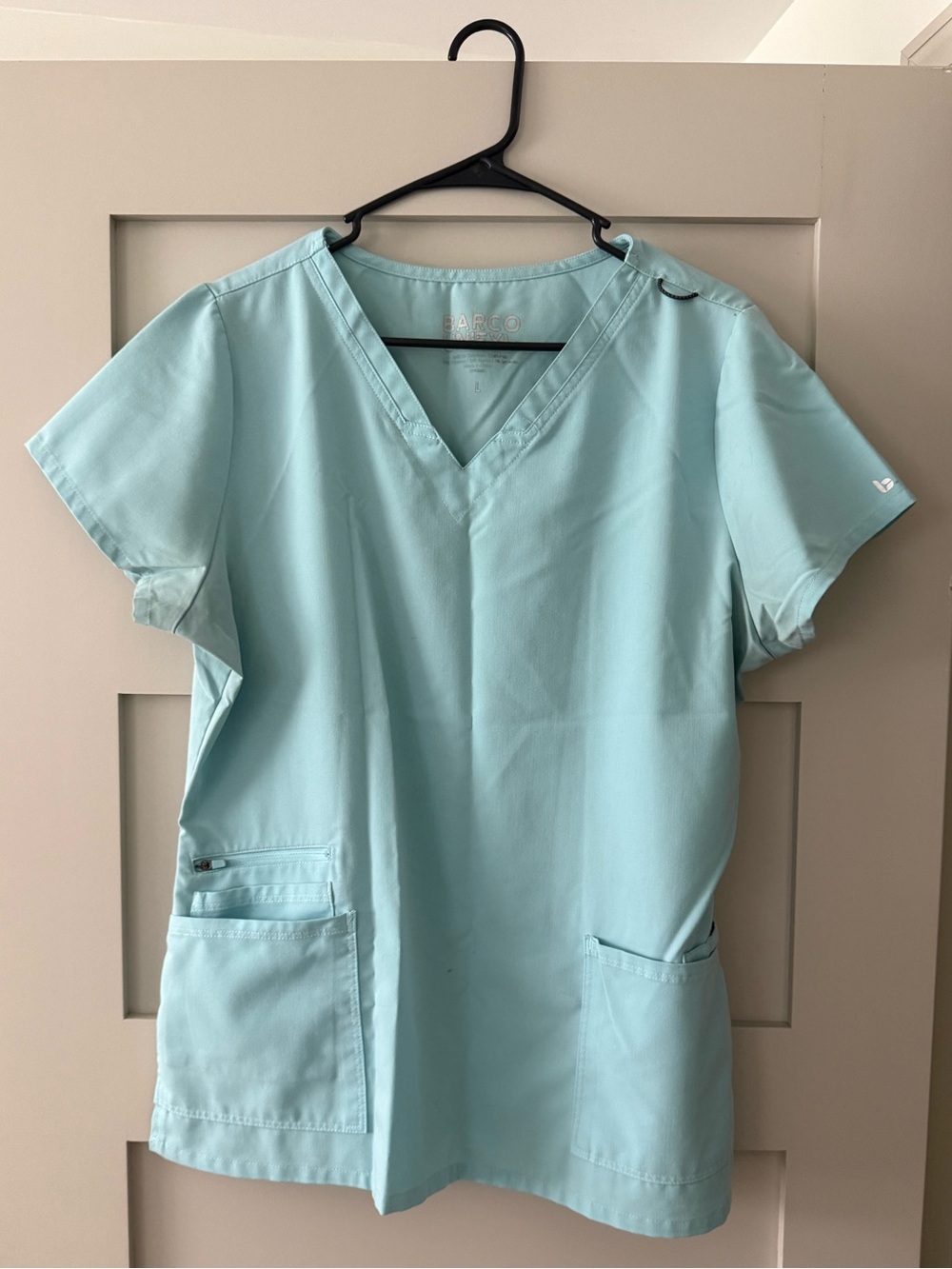 Barco Unify Women’s V-Neck Scrub Top in Light Blue
